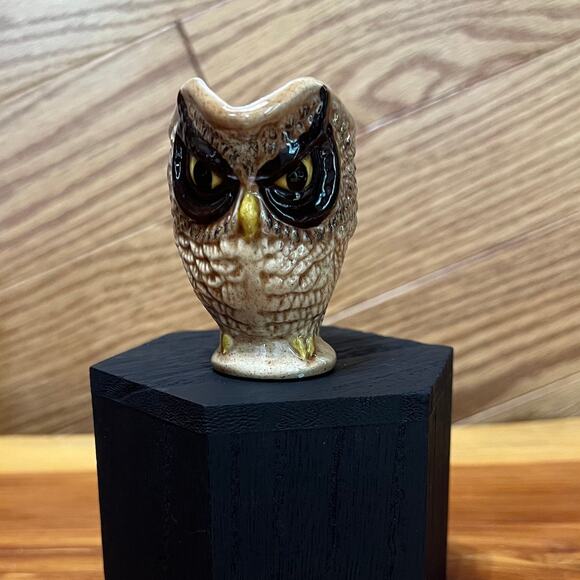 Vintage Ceramic Sleepy Owl Mini Pitcher Toothpick Holder Creamer MCM 3D Handmade - Picture 3 of 9